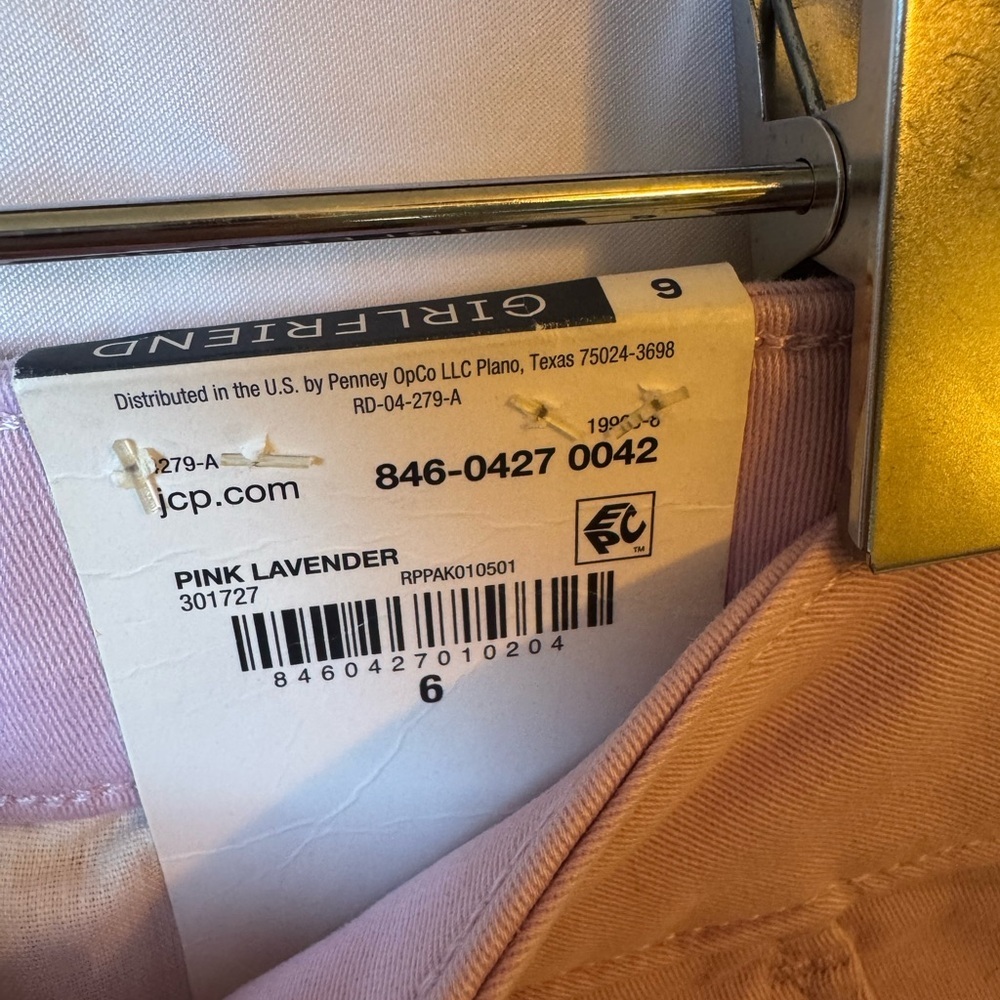 St. John’s Bay Pink Lavender Chino Pants Size 6 NWT - Picture 4 of 7